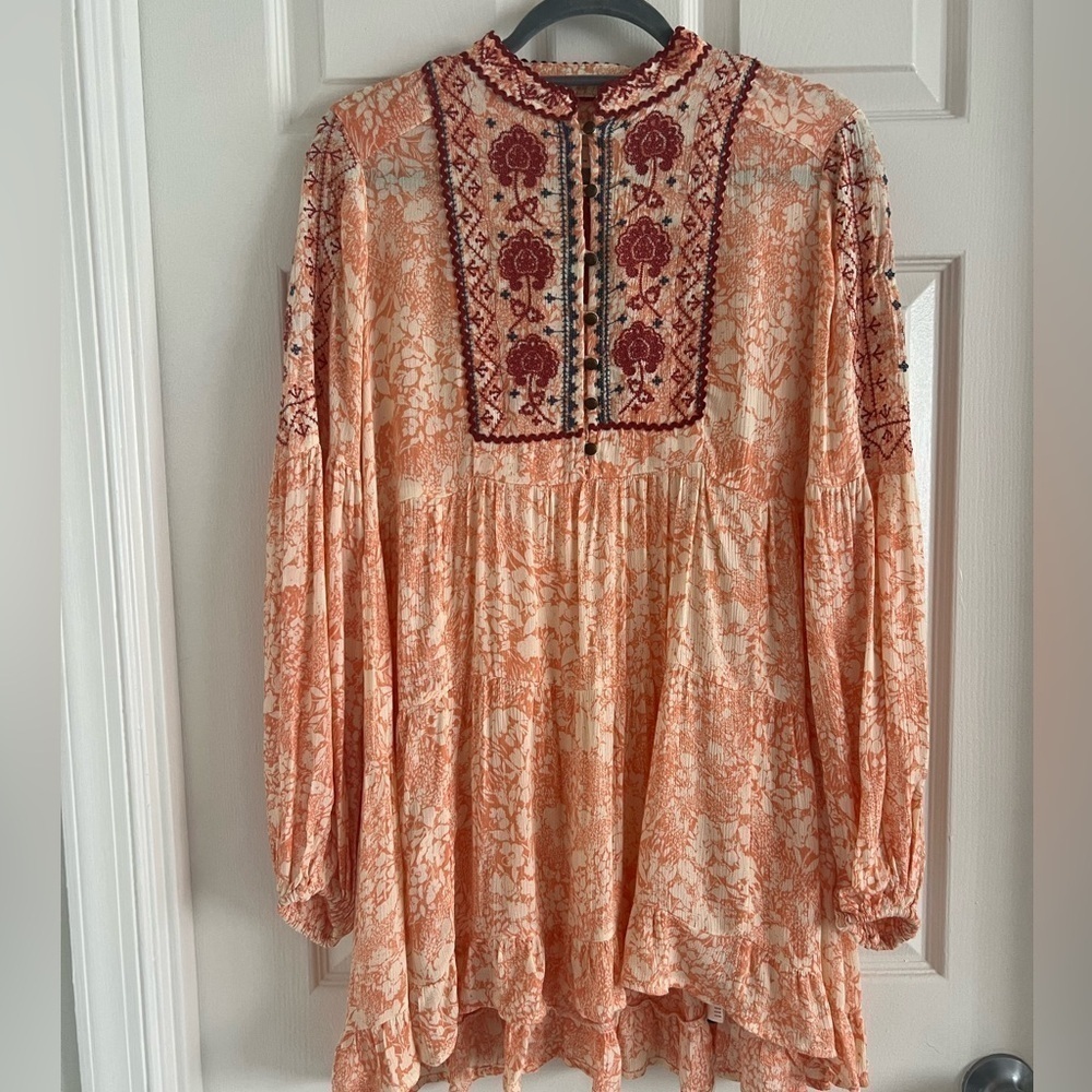 Anthropologie Claudia Embroidered Babydoll Tunic. Flowy. EUC! Size XS. - Picture 1 of 9
